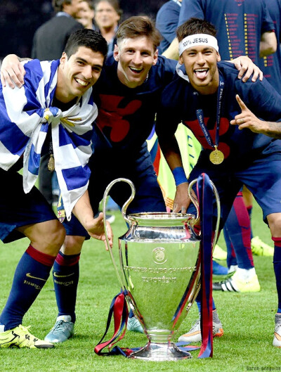 成都AG超玩会晋级2021KPL秋季赛季后赛